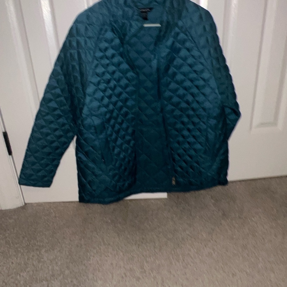 Athleta Women's Puffer Jacket - Deep Teal